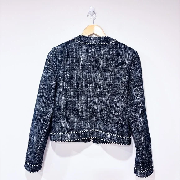 TRISTAN Short black blazer with red flowers - Picture 7 of 7